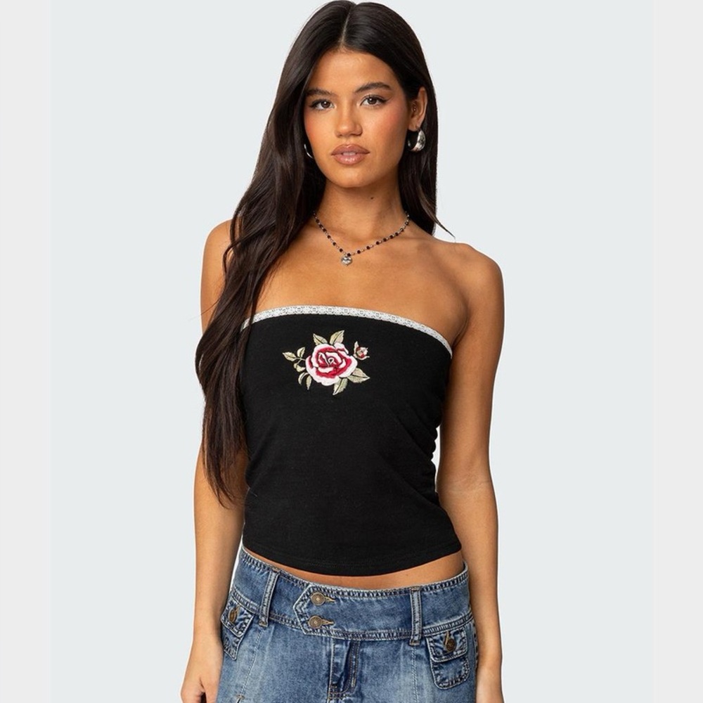 🆕 Edikted Black Strapless Crop Top with Rose Embroidery